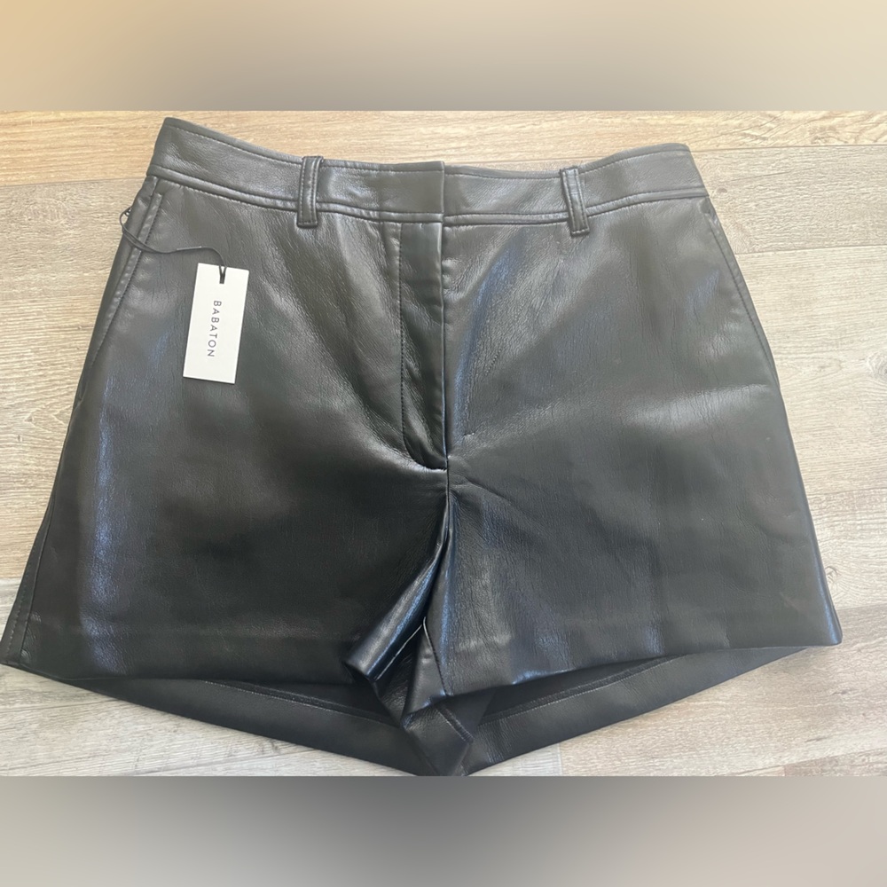 Aritzia - Babaton Vegan Leather Agency 5’ shorts OBO!